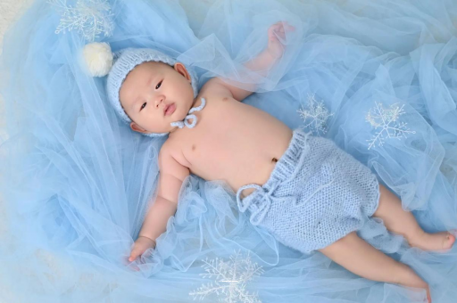 巴音郭楞蒙古孕妇肚子上长红点